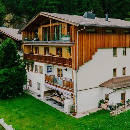Oberprossegg Apartment Matrei in Osttirol